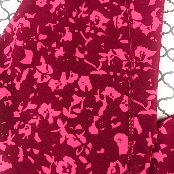 Fabletics high waist berry bonsoir leggings size extra small - Picture 3 of 6